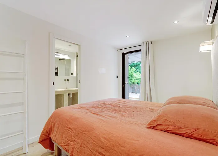 Maison St Tropez Dans Les Vignes * Saint-Tropez