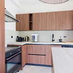 Maison St Tropez Dans Les Vignes *