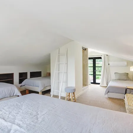 Maison St Tropez Dans Les Vignes فيلة