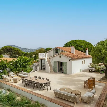 Maison St Tropez Dans Les Vignes سان تروبيه