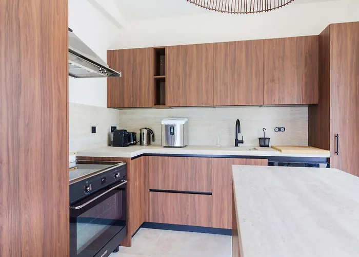 Maison St Tropez Dans Les Vignes *